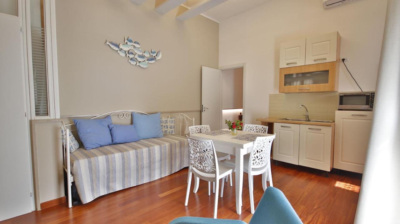 Casa Levante A 75 Mt Dalla Spiaggia Monopoli Exterior foto