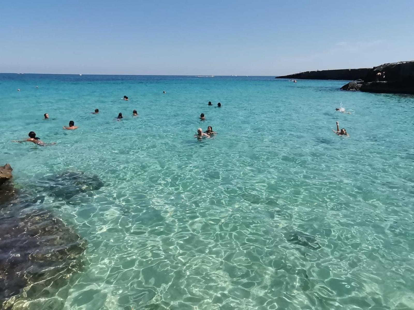 Casa Levante A 75 Mt Dalla Spiaggia Monopoli Exterior foto