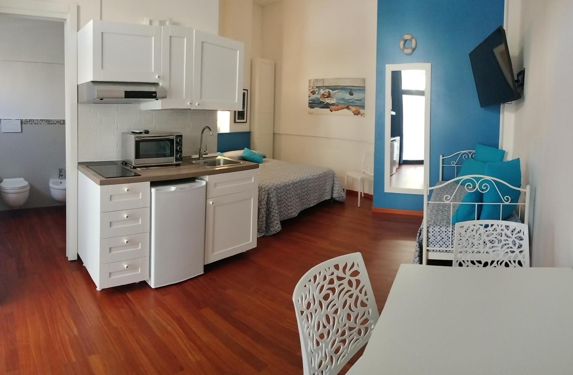 Casa Levante A 75 Mt Dalla Spiaggia Monopoli Exterior foto